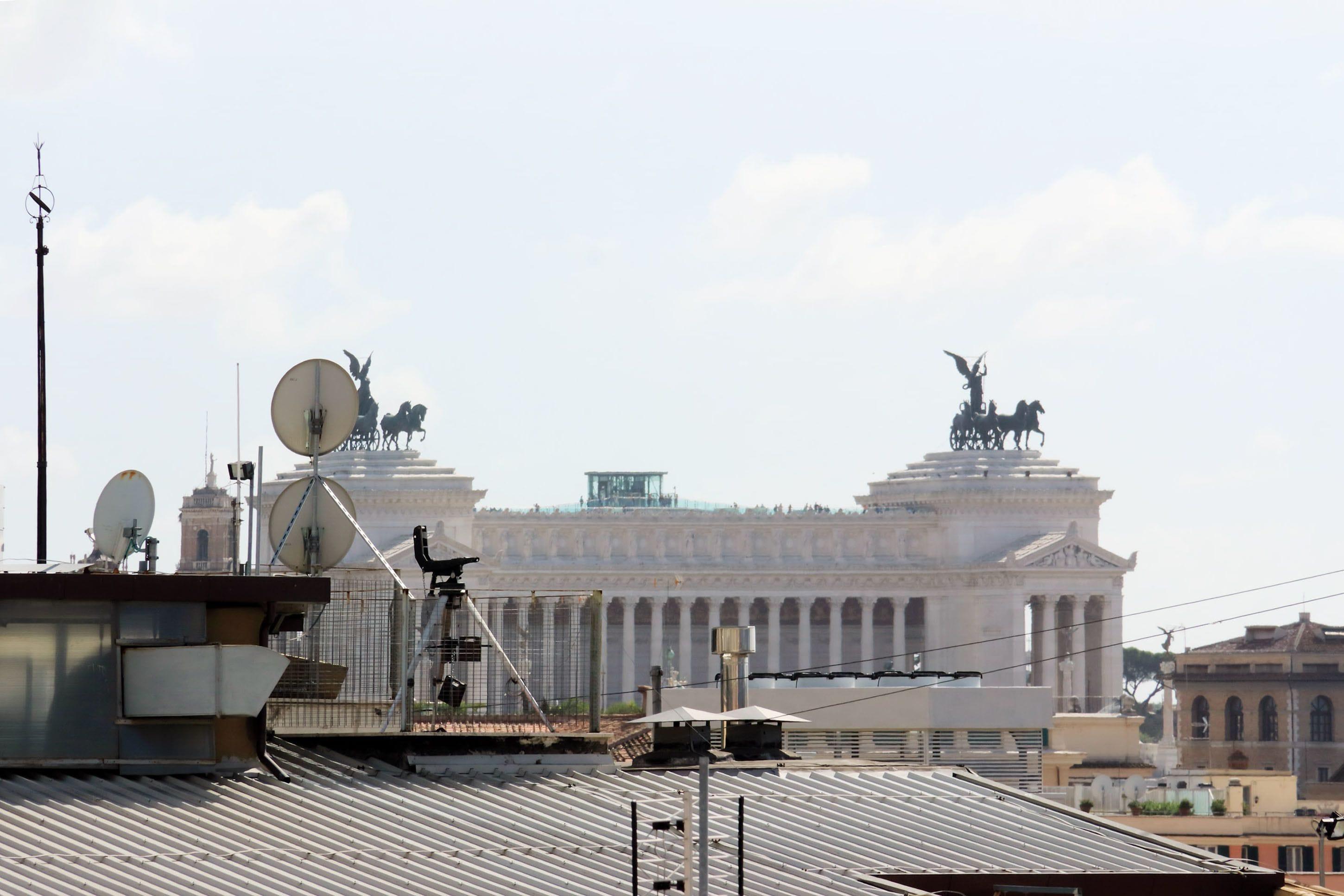 Crispi Luxury Apartments - My Extra Home, Rome